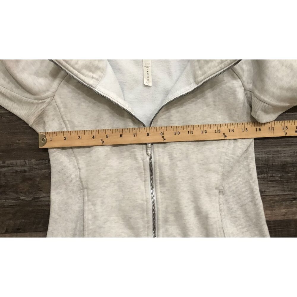 Lululemon Radiant Jacket II Heathered Light Ivory Gray Size 6 - Picture 5 of 6